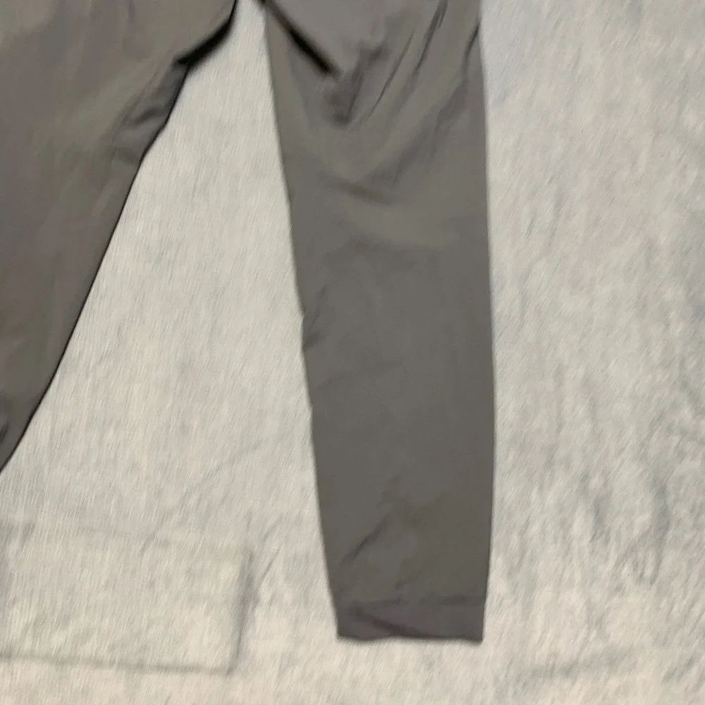 Patagonia Worn Wear Terrebonne Joggers Pants Mens S Gray Tapered Leg Drawstring
